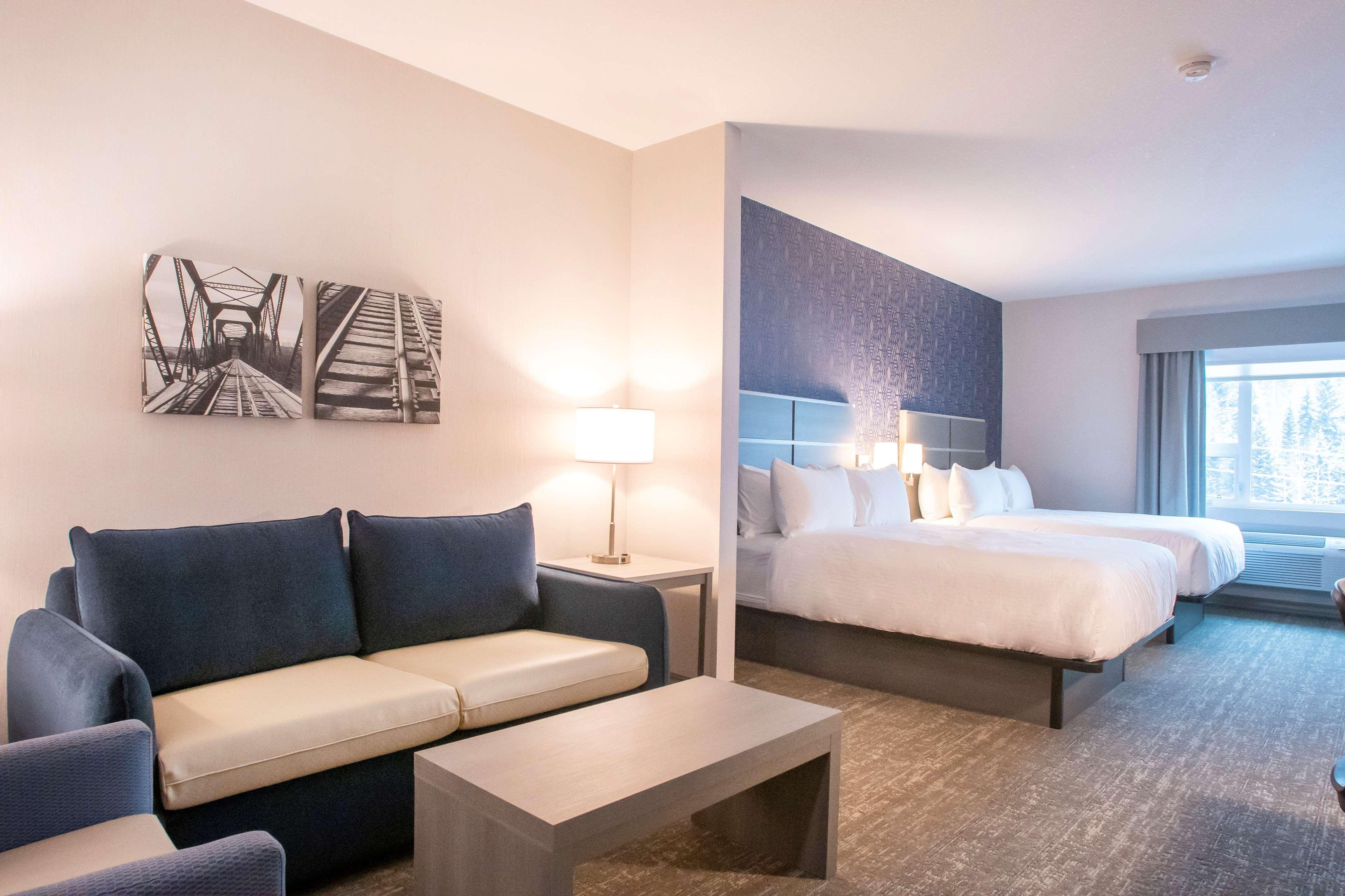 Best Western Inn & Suites Онтэрио Экстерьер фото